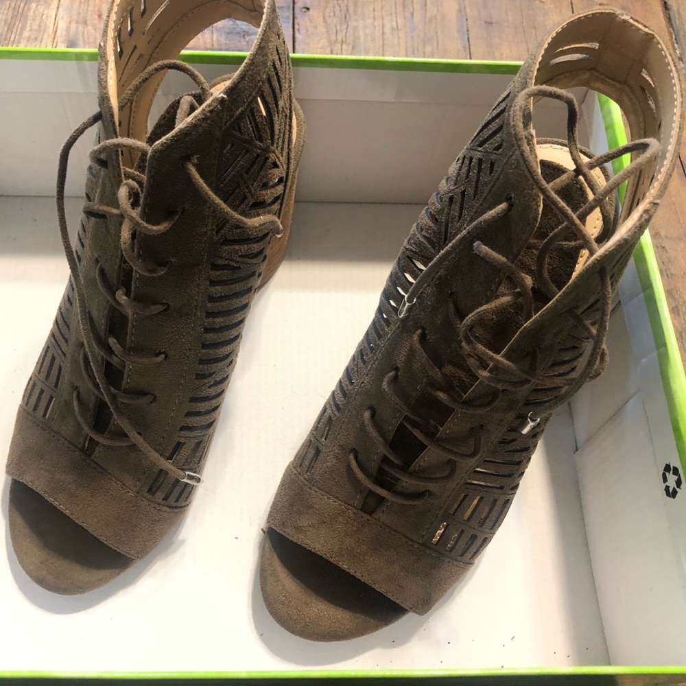 Sam Edelman heels